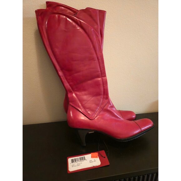 Hugo Boss NOS 1990s Red Leather Knee-High Boots Paula DM 37 Made in Italy - Picture 9 of 14